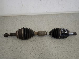 TOYOTA AVENSIS T25 2.2 D4D 03-08 PÓŁOŚ PRZEDNIA LEWA 2/5 MINIATURA