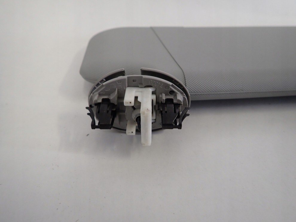 TOYOTA AURIS 06- OSŁONA DASZEK PRZECIWSŁONECZNY LEWY NOWY 4/5