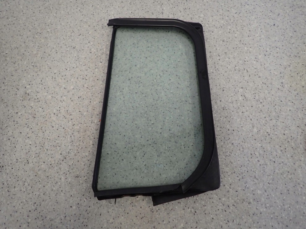 MAZDA 5 05-10 SZYBA DRZWI TYLNA PRAWA 2/3