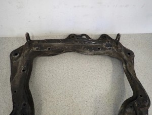 DAIHATSU YRV 1.3i 00-06 BELKA ZAWIESZENIA PRZEDNIEGO SANKI 9/9 MINIATURA