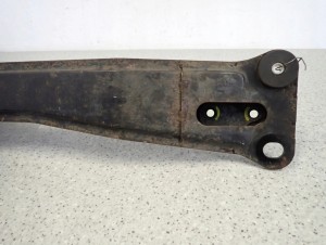 SUZUKI SX4 SEDICI 2WD BENZYNA 06-12 SANKI BELKA ZAWIESZENIA PRZEDNIEGO WZDŁ 6/7 MINIATURA