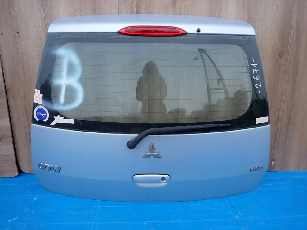 MITSUBISHI COLT 04-08 5d KLAPA BAGAŻNIKA SZYBA T42 1/8