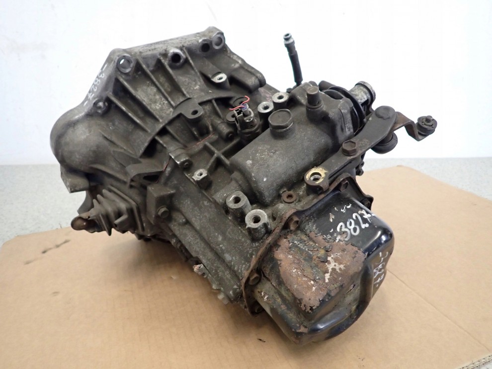 TOYOTA COROLLA E11 1.3i 1.4i 4E FE 97-99 SKRZYNIA BIEGÓW MANUALNA 5/7