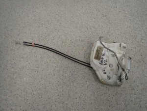 SUZUKI SX4 06- FIAT SEDICI ZAMEK DRZWI PRZEDNI LEWY 7 PINÓW