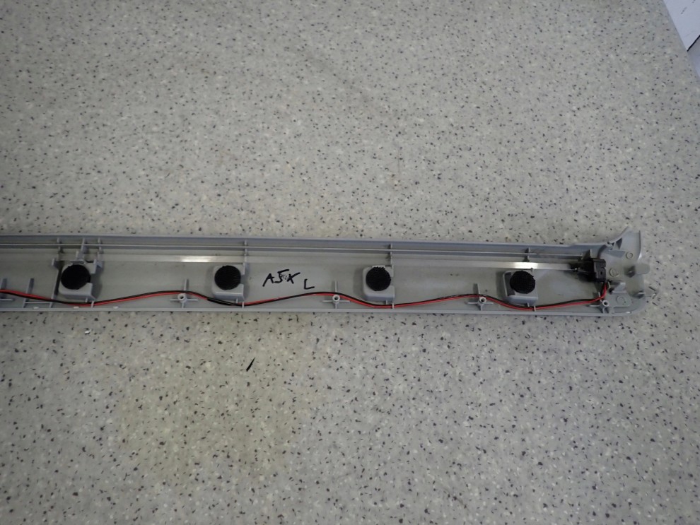 MITSUBISHI ASX 10-16 LISTWA PANORAMY OŚWIETLENIE WNĘTRZA LEWA 8/9