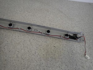 MITSUBISHI ASX 10-16 LISTWA PANORAMY OŚWIETLENIE WNĘTRZA PRAWA 6/6 MINIATURA