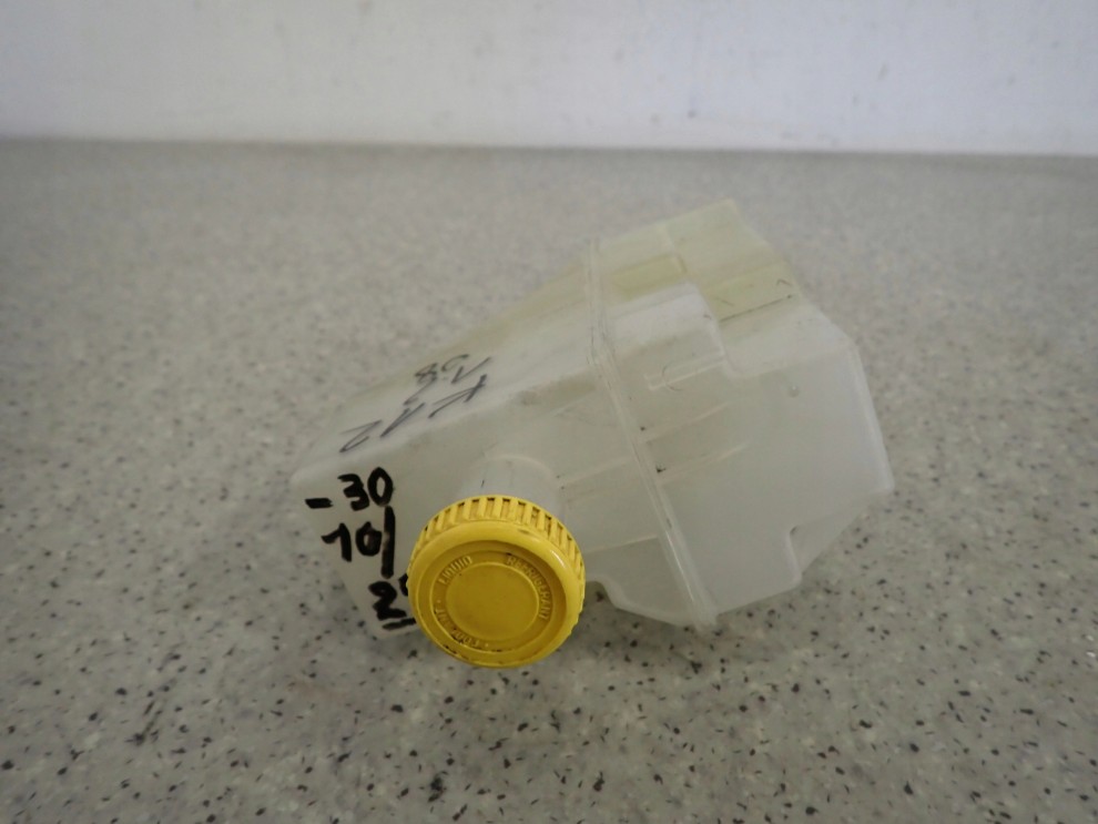 NISSAN NOTE E11 MICRA K12 1.2i 1.4i 06-12 ZBIORNICZEK WYRÓWNAWCZY 4/6