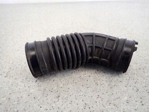 SUZUKI SX4 06-13 1.9d RURA PRZEWÓD DOLOTU POWIETRZA 4/6 MINIATURA