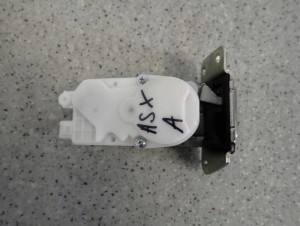 MITSUBISHI ASX 10-16 ZAMEK KLAPY TYLNEJ BAGAŻNIKA