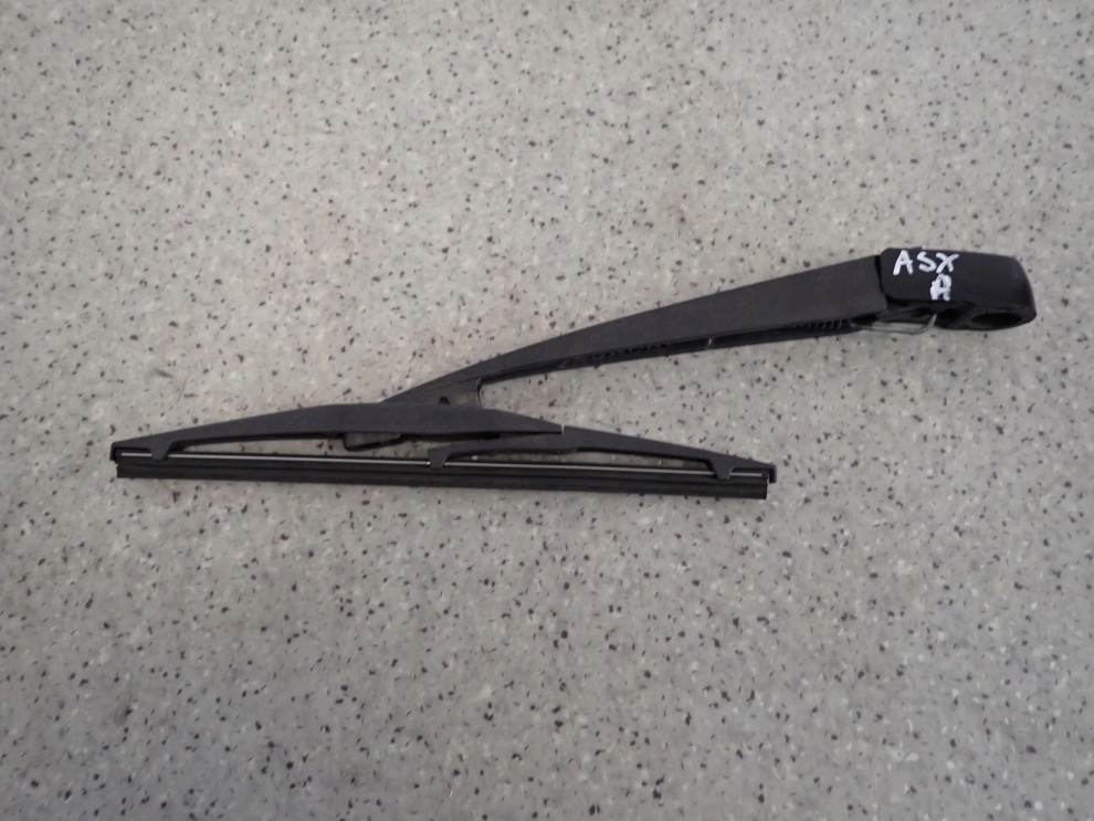 MITSUBISHI ASX 10-16 RAMIE WYCIERACZKI TYLNEJ 1/2
