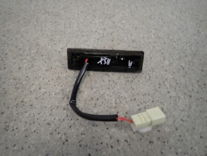 MITSUBISHI ASX 10-16 SWITCH MIKROSTYK KLAPY BAGAŻNIKA 5/5 MINIATURA