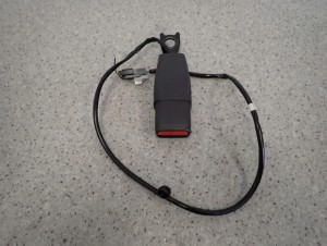 MITSUBISHI ASX 10-16 ZAPINKA PASA PRZEDNIA LEWA 3/4 MINIATURA