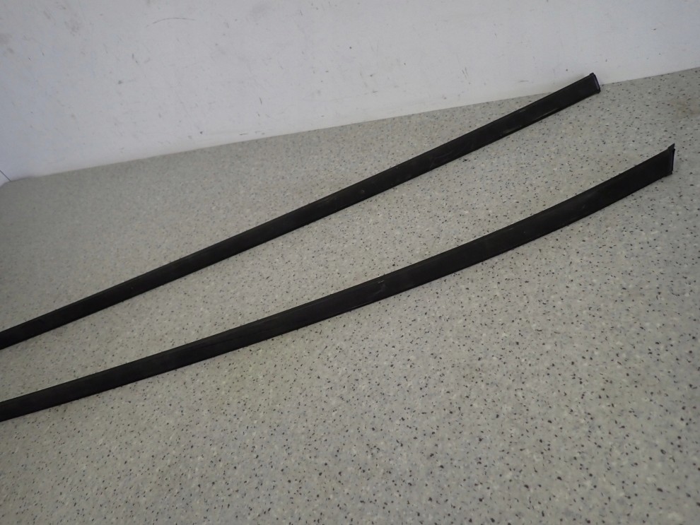 SUZUKI SX4 FIATA SEDICI 06-13 LISTWA DACHOWA LEWA PRAWA 3/5