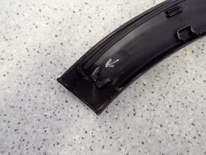 FIAT SEDICI 06- LISTWA BŁOTNIKA TYLNA LEWA 8/9 MINIATURA