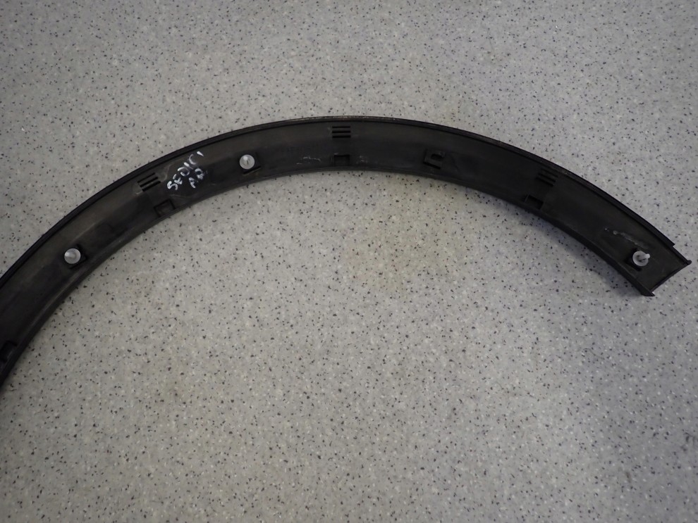 FIAT SEDICI 06- LISTWA BŁOTNIKA TYLNA PRAWA 10/11