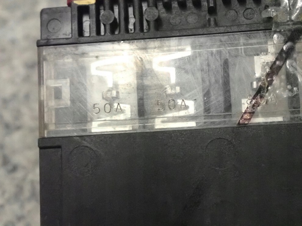 SUZUKI ALTO NISSAN PIXO 1.0 09 - KLEMA PLUSOWA 4/6