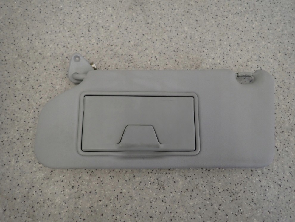 MITSUBISHI ASX 10-16 DASZEK PRZECIWSŁONECZNY LEWY 1/3