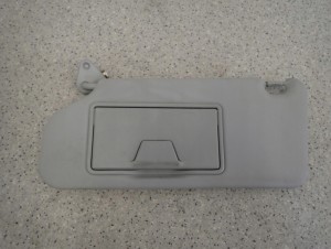 MITSUBISHI ASX 10-16 DASZEK PRZECIWSŁONECZNY LEWY 1/3 MINIATURA