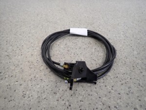 MITSUBISHI ASX 10-16 LINKA KLAPKI WLEWU PALIWA 2/3 MINIATURA