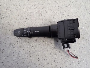 MITSUBISHI ASX 10-16 PRZEŁĄCZNIK ŚWIATEŁ XENON 1/5 MINIATURA