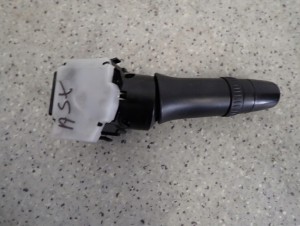 MITSUBISHI ASX 10-16 PRZEŁĄCZNIK WYCIERACZEK 4/4 MINIATURA