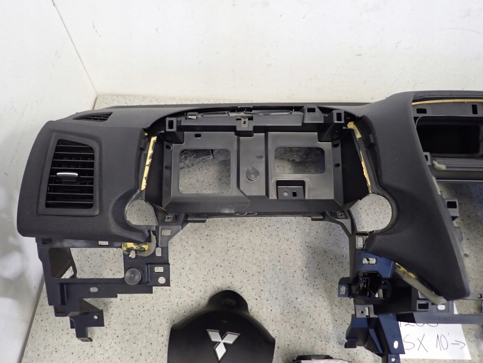 MITSUBISHI ASX 10-16 DESKA ROZDZIELCZA PODUSZKI POWIETRZNE SRS 10/16