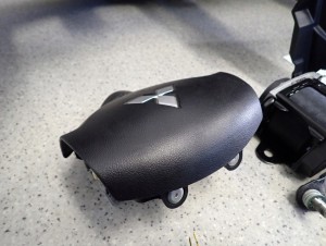 MITSUBISHI ASX 10-16 DESKA ROZDZIELCZA PODUSZKI POWIETRZNE SRS 4/16 MINIATURA