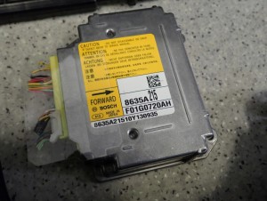 MITSUBISHI ASX 10-16 DESKA ROZDZIELCZA PODUSZKI POWIETRZNE SRS 8/16 MINIATURA