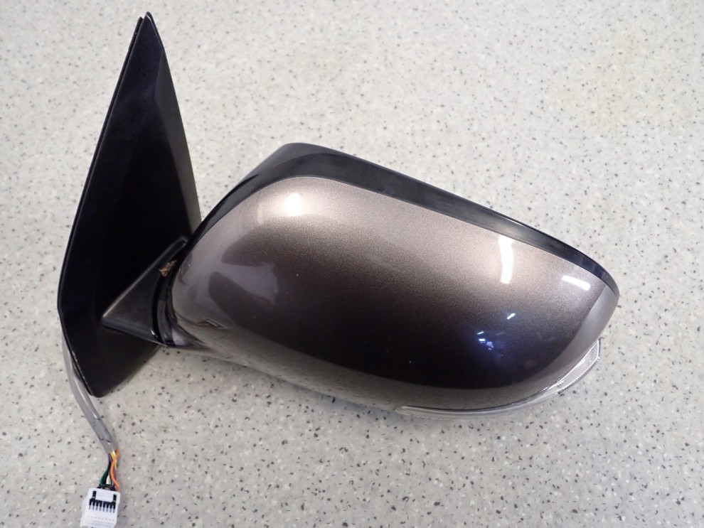 MITSUBISHI ASX 10- LUSTERKO LEWE C06A 9 PIN EUROPA 3/12