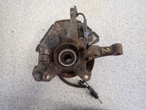 KIA PICANTO 04-07 ZWROTNICA PIASTA PRZEDNIA LEWA 4/5 MINIATURA