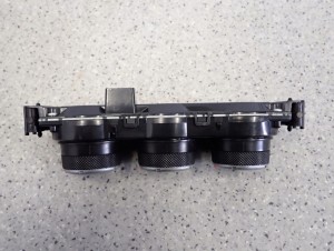 MITSUBISHI ASX 10- PANEL STEROWANIA NAWIEWEM 2/4 MINIATURA