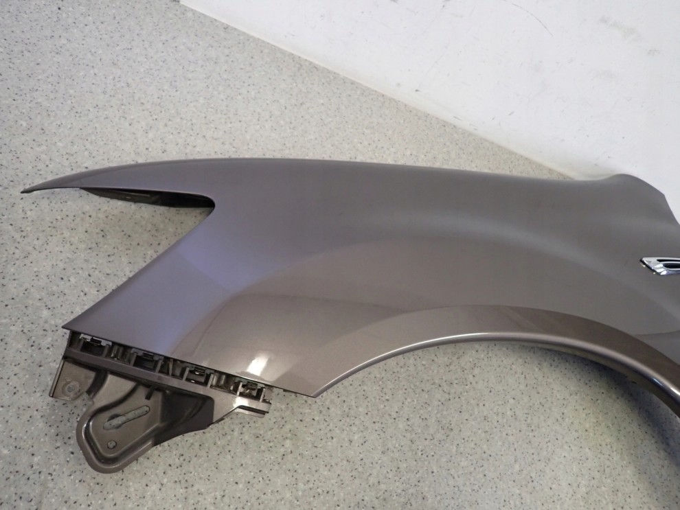 MITSUBISHI ASX 10- BŁOTNIK PRZEDNI LEWY C06A 10/12