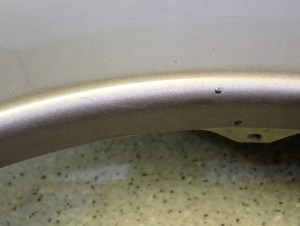 MITSUBISHI ASX 10- BŁOTNIK PRZEDNI PRAWY C06A 4/11 MINIATURA