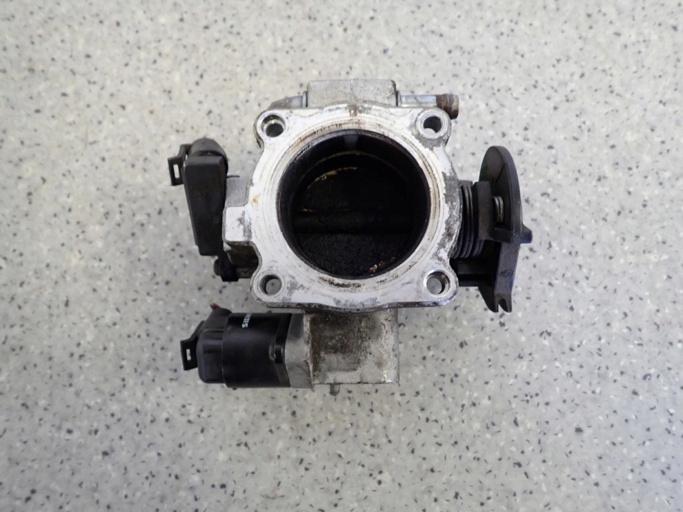 CHEVROLET AVEO T250 1.4i 07- PRZEPUSTNICA POWIETRZA 3/5