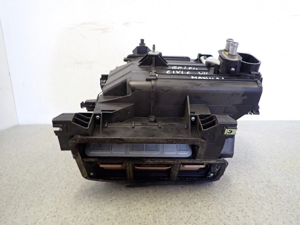HONDA CIVIC VII 01- 05 NAGRZEWNICA PAROWNIK OBUDOWA 2/9