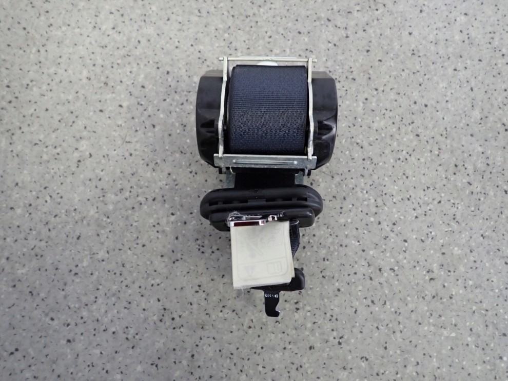 MITSUBISHI ASX 10-16 PAS BEZPIECZEŃSTWA TYLNY ŚRODKOWY 1/5