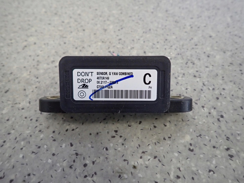 MITSUBISHI ASX 10-16 CZUJNIK ESP 1/4