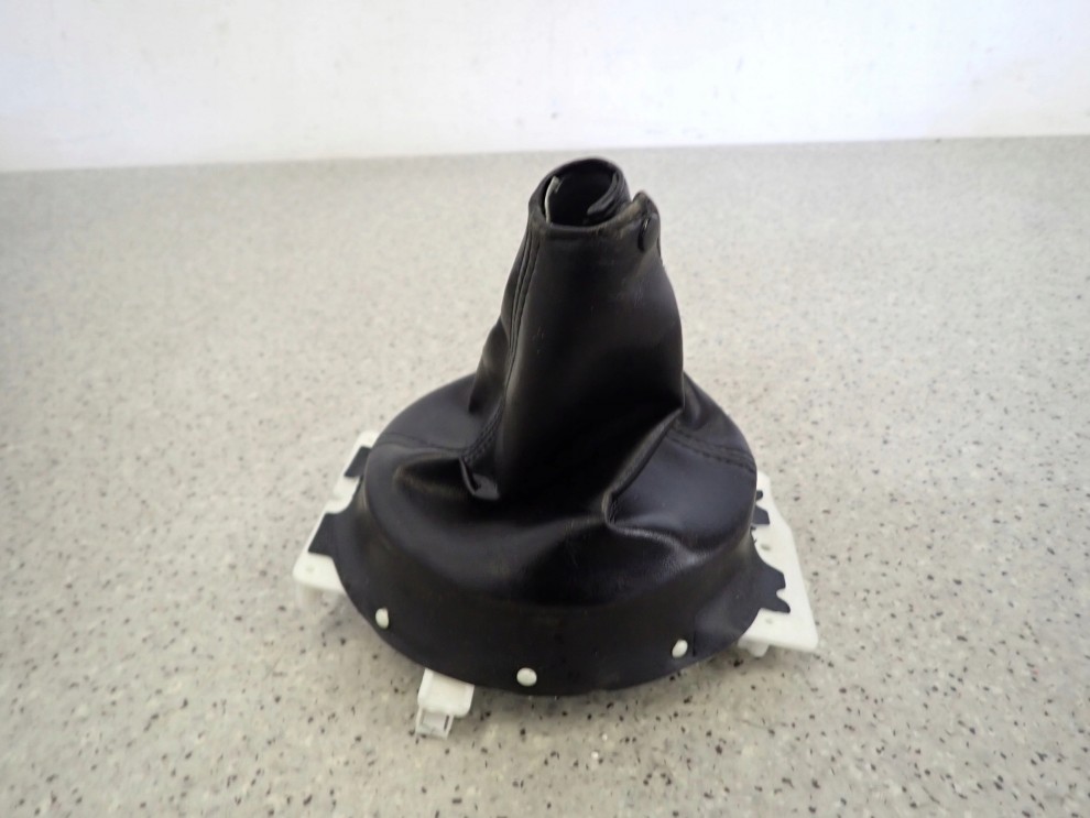 MITSUBISHI ASX 10-16 MIESZEK GAŁKI ZMIANY BIEGÓW 2/3