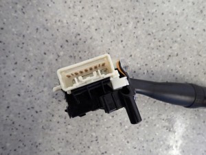 SUZUKI SX4 06-12 PRZEŁĄCZNIK ŚWIATEŁ 6/6 MINIATURA