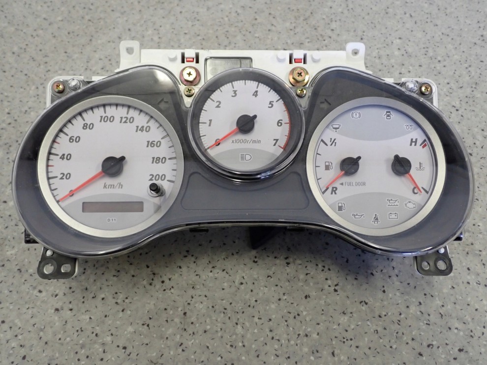 TOYOTA RAV4 RAV 4 2.0 D4D 03-05 LIFT ZEGARY LICZNIK EUROPA 1/5