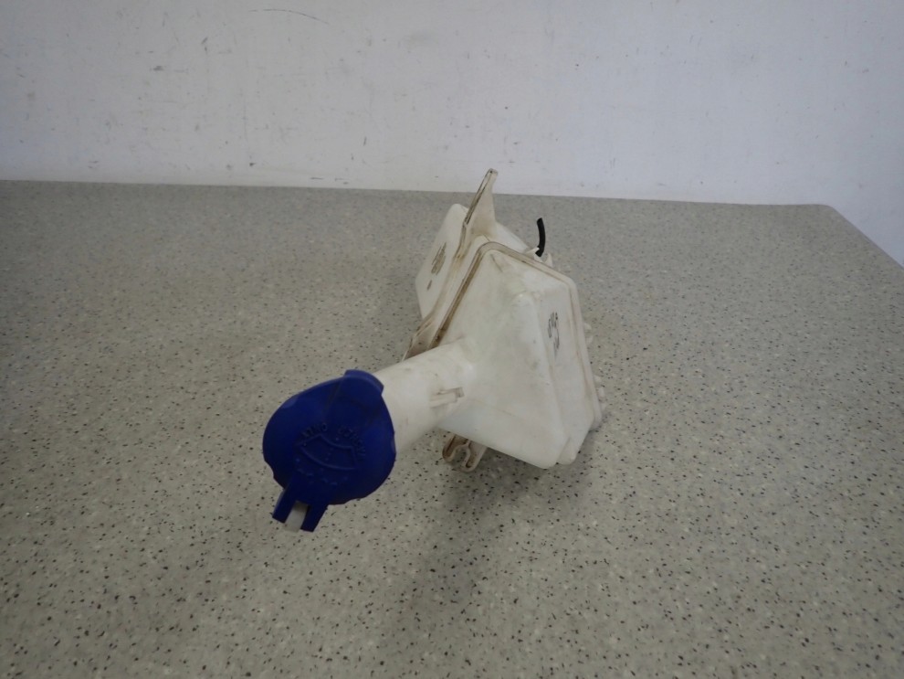 KIA VENGA 09- ZBIORNIK ZBIORNICZEK SPRYSKIWACZA 4/6