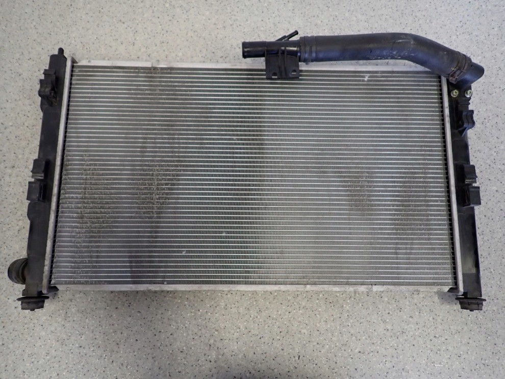 MITSUBISHI ASX 1.8 DID 10-16 CHŁODNICA WODY 2/2