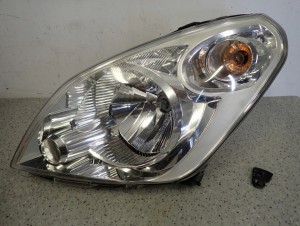 SUZUKI SPLASH 08-11 LAMPA PRZEDNIA LEWA REFLEKTOR 1/11 MINIATURA