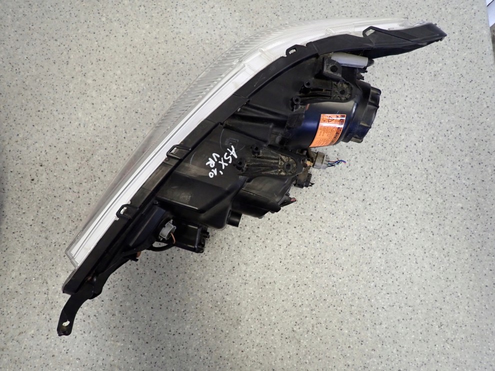 MITSUBISHI ASX 10-16 LAMPA PRZEDNIA PRAWA REFLEKTOR XENON EUROPA 8/9