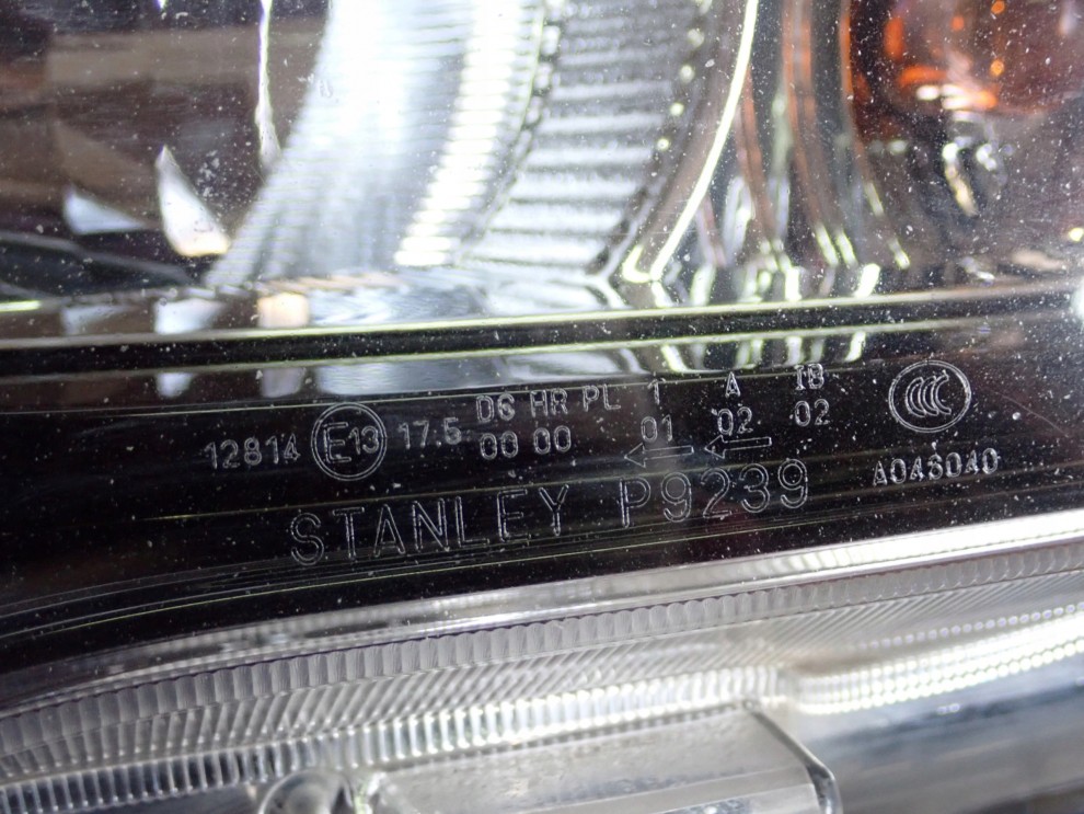 MITSUBISHI ASX 10-16 LAMPA PRZEDNIA PRAWA REFLEKTOR XENON EUROPA 9/9