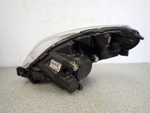 SUZUKI SPLASH 08-11 LAMPA PRZEDNIA PRAWA REFLEKTOR 3/10 MINIATURA