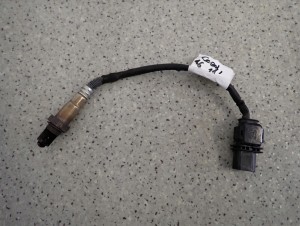 KIA HYUNDAI SONDA LAMBDA SZEROKOPASMOWA 1/3 MINIATURA