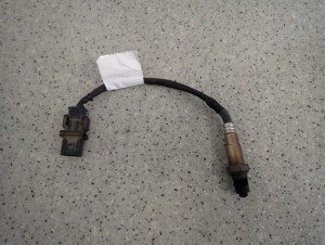 KIA HYUNDAI SONDA LAMBDA SZEROKOPASMOWA 2/3 MINIATURA