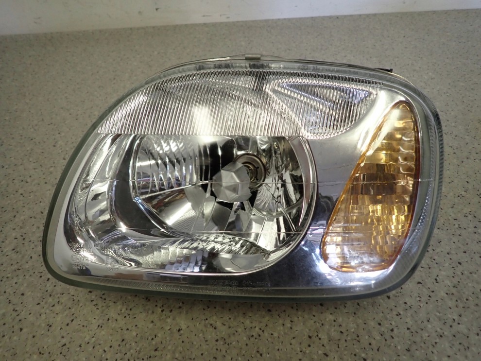 NISSAN MICRA K11 00-02 REFLEKTOR LEWY LAMPA PRZEDNIA LEWA 2/8
