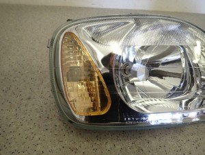 NISSAN MICRA K11 00-02 REFLEKTOR LEWY LAMPA PRZEDNIA PRAWA 3/7 MINIATURA